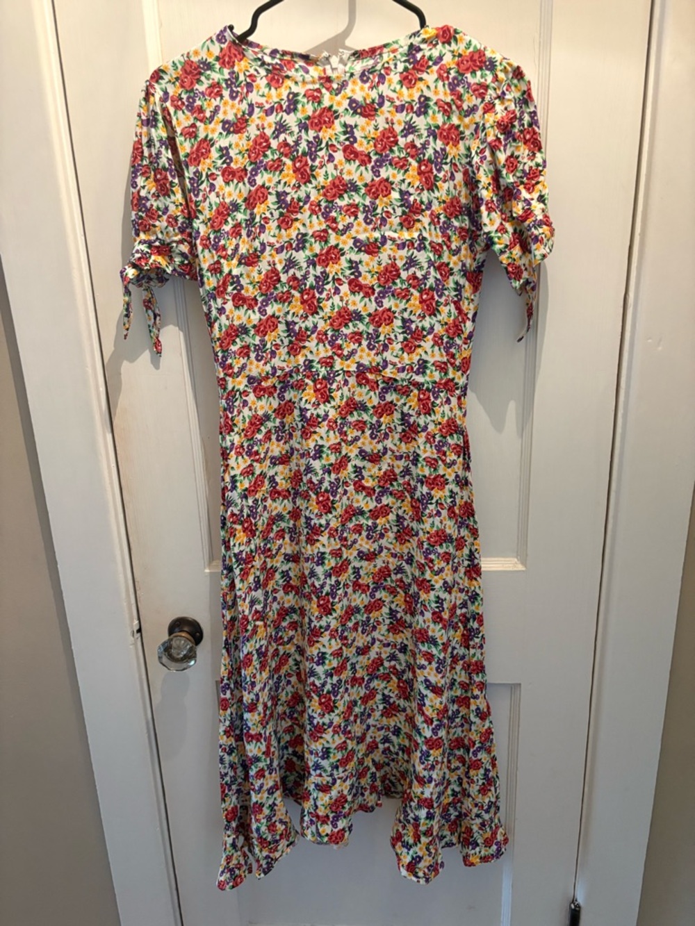 Faithfull the Brand Yellow Floral Midi Dress with Tie Sleeves